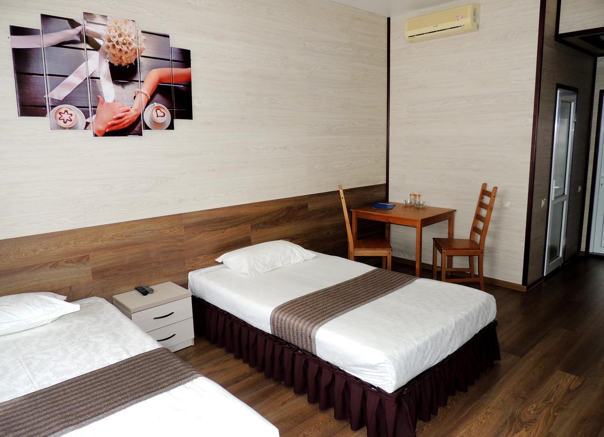 Laguna Hotel Kostanay Eksteriør billede