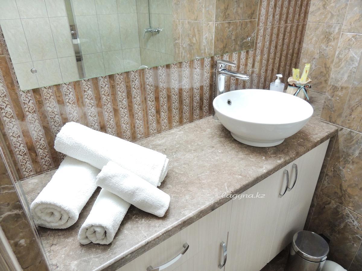 Laguna Hotel Kostanay Eksteriør billede